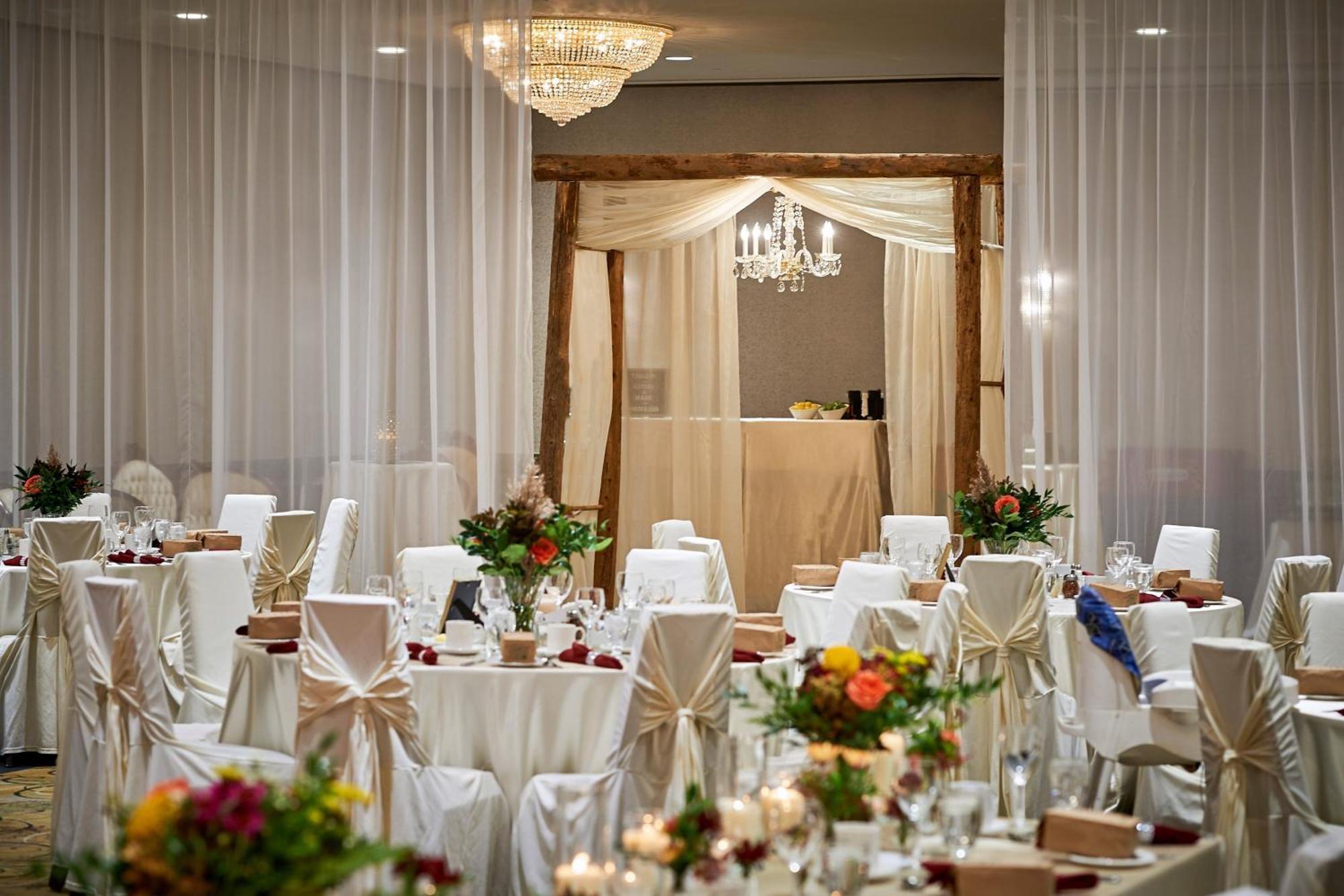 Sheraton Hamilton Hotel מראה חיצוני תמונה